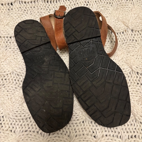 Pons Avaras classic style with strap - Picture 2 of 4